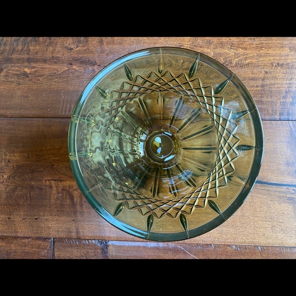 Marquis by Waterford Shelton 8” Bowl. Rare color. - Picture 7 of 14